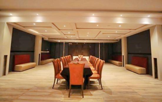 Bindiram Express By Shrigo Hotels Sitapur Muafi Luaran gambar